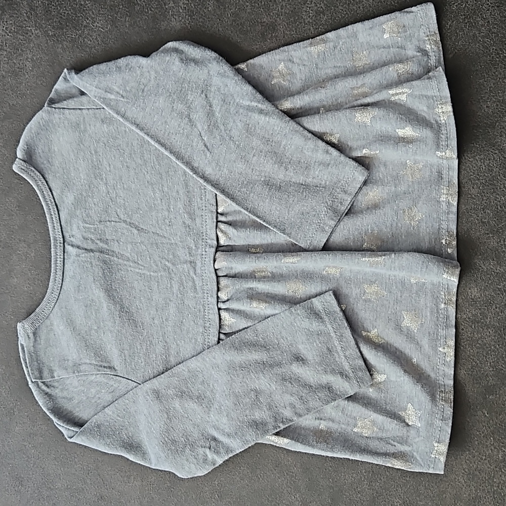 Girl's Gray 2pc Shirt and Pants Set Silver Stars 2T - Picture 5 of 10
